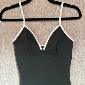 ARITZIA Golden Tank, size Small. NWOT!